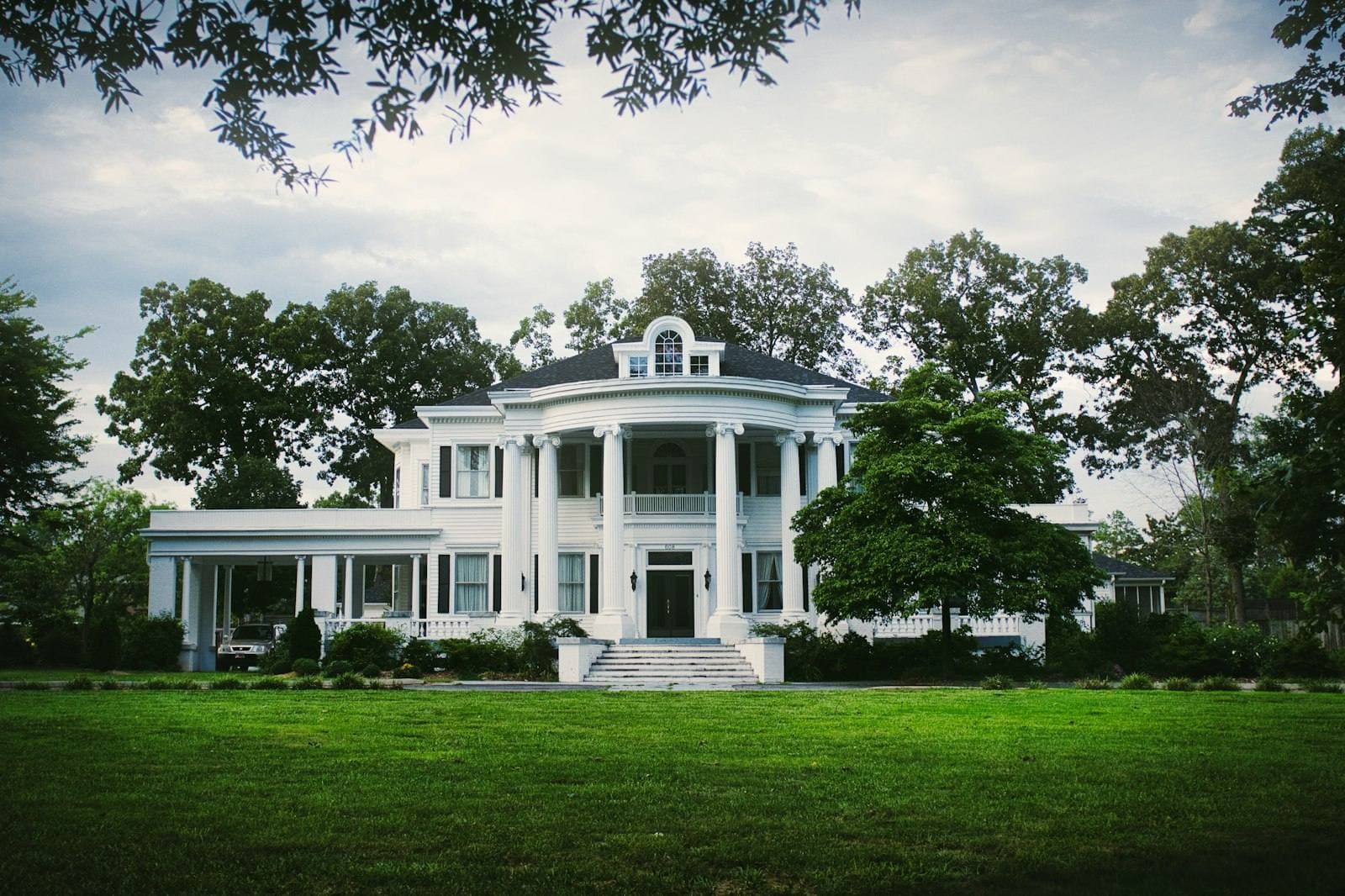 Southern Mississippi home among mature trees. Understanding the Mississippi appeal process.