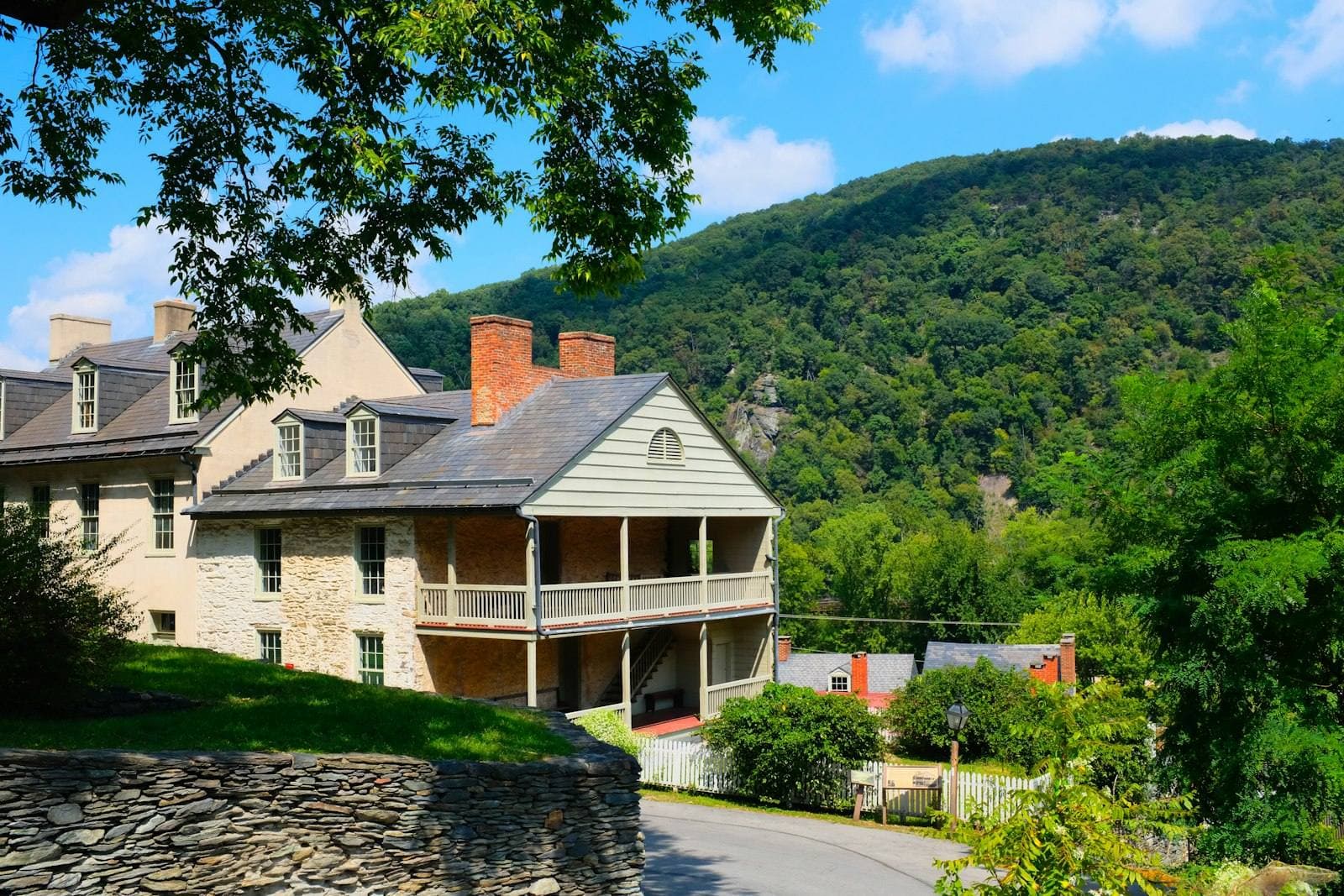 West Virginia home in wooded hills. Kanawha County appeal guide.